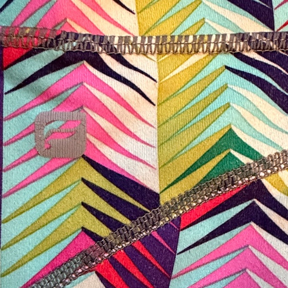Fabletics Colorful Chevron Pattern Capris - Picture 4 of 6